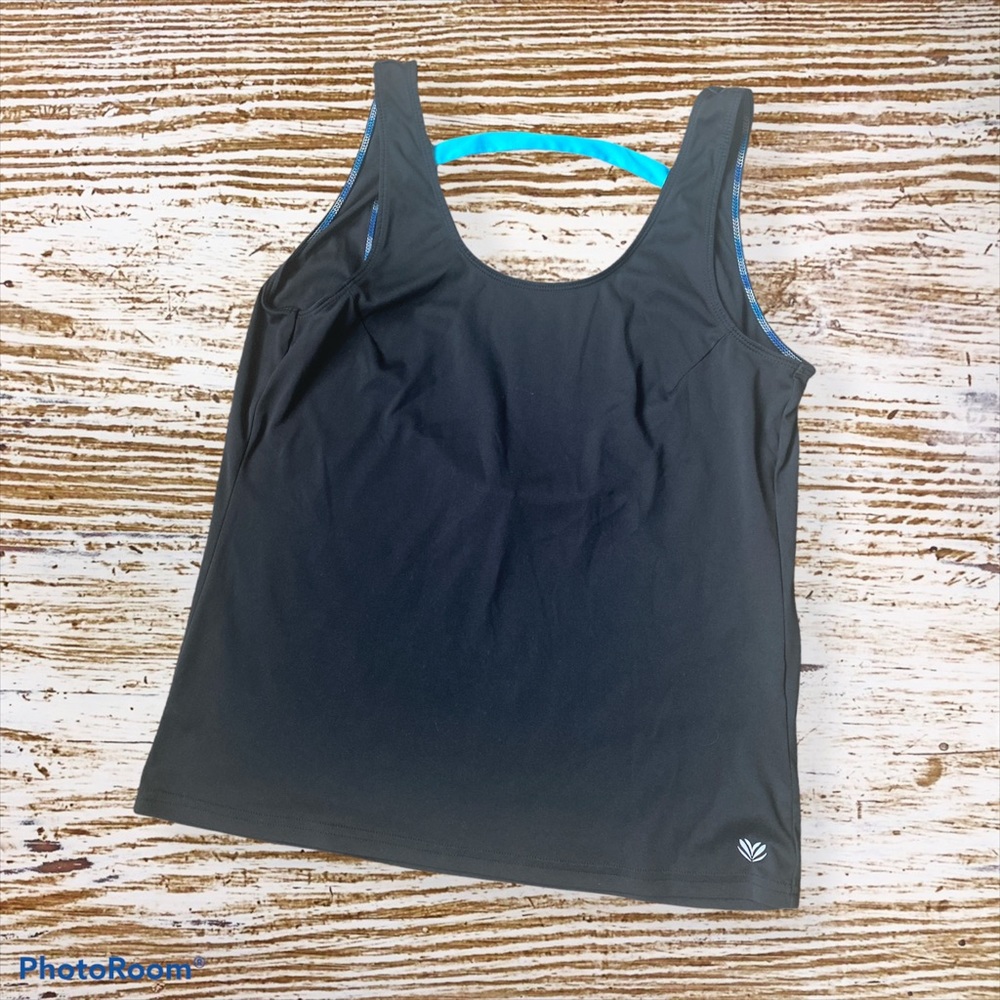 Forever 21 Flowy Workout Top - Picture 1 of 7